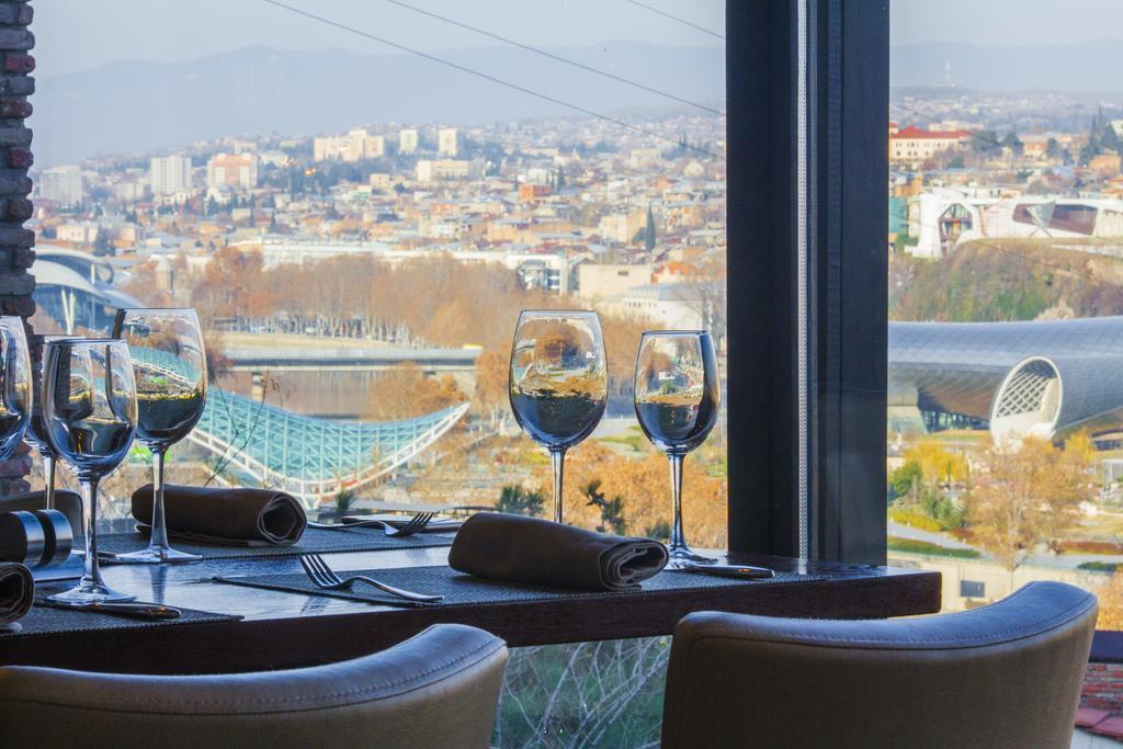 Citadel Narikala Hotel Tbilisi Buitenkant foto