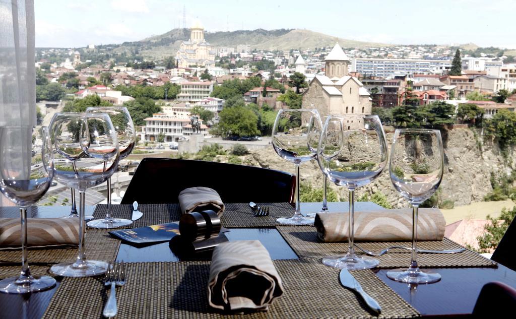 Citadel Narikala Hotel Tbilisi Buitenkant foto